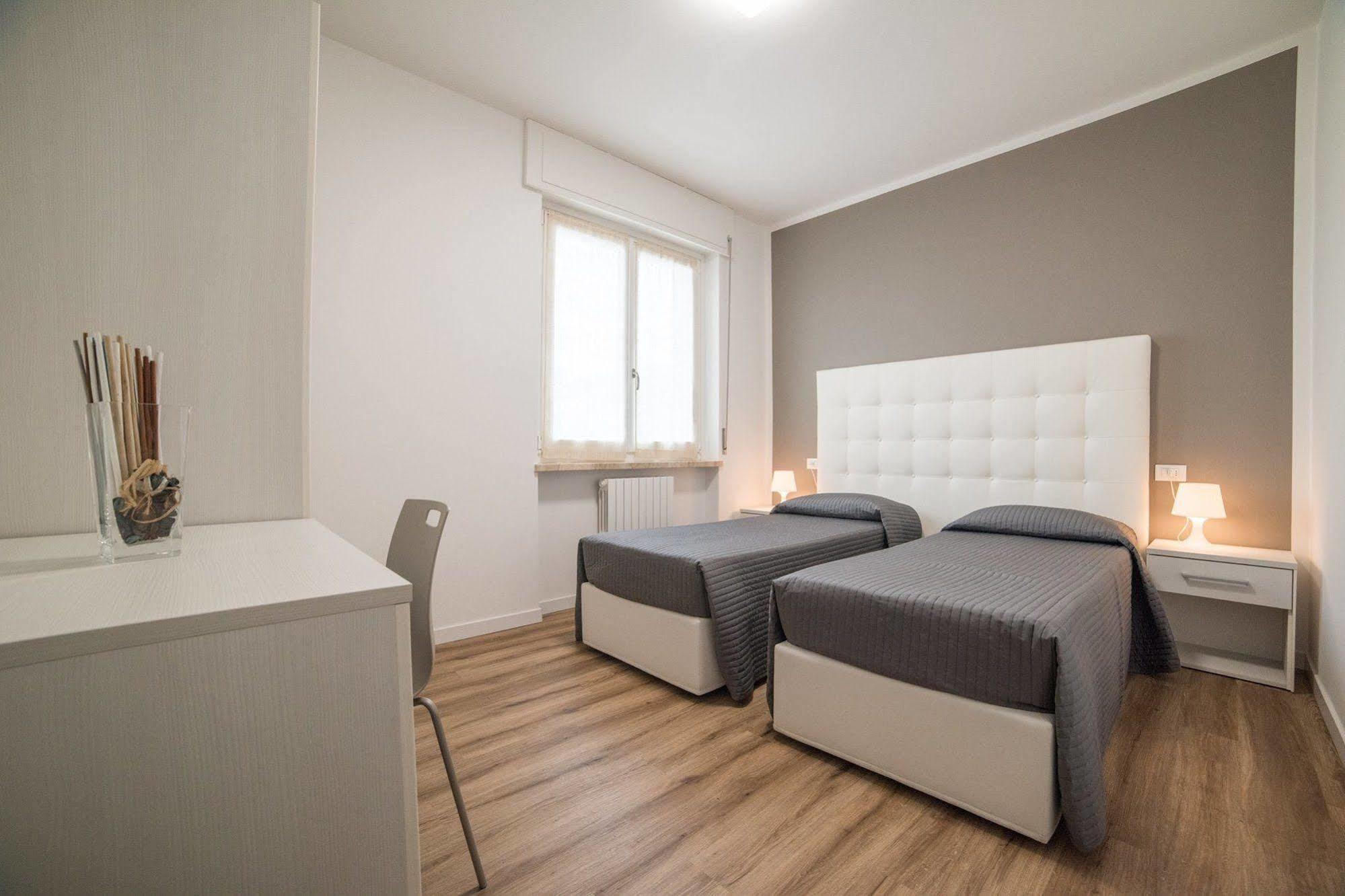 Albergo Al Sole Castelnuovo del Garda Exterior foto